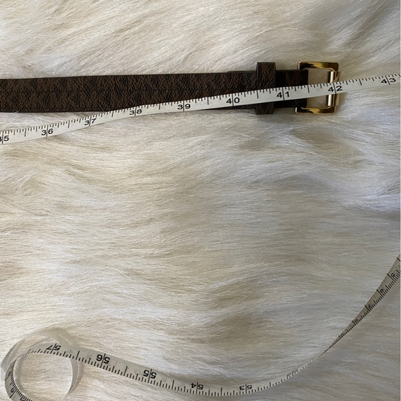 Michael Kors Mk Signature Sleek Fanny Pack Belt Wallet Waist Bag Chocolate - Picture 13 of 13